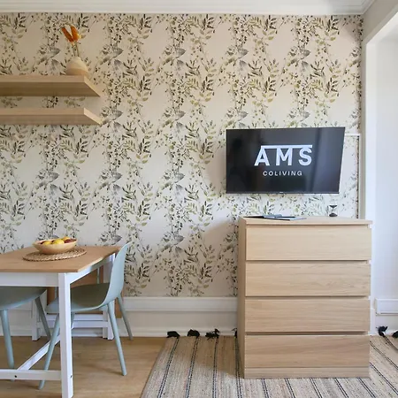 Ritz - Marques De Pombal Апартаменти