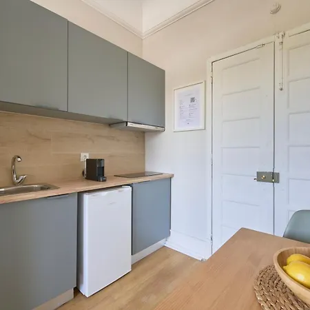 Ritz - Marques De Pombal Apartamento *